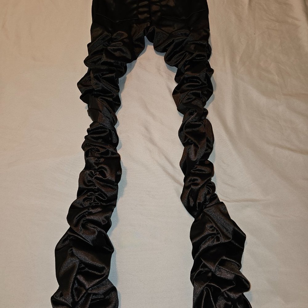 Satin Ruched Pants - Picture 6 of 6